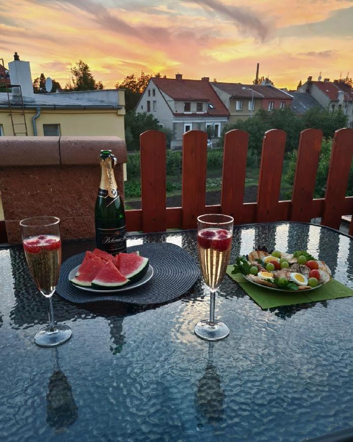 Penzion Flora Žatec Eksteriør bilde