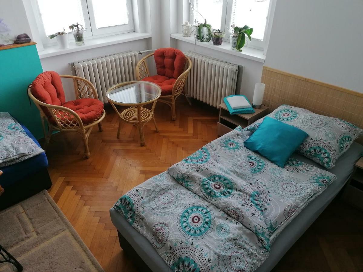 Penzion Flora Žatec Eksteriør bilde